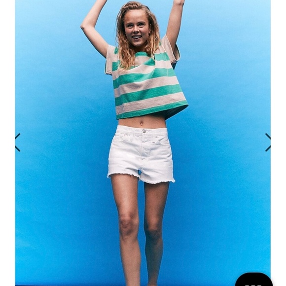 Madewell Relaxed Denim Shorts in Tile White - Picture 5 of 5